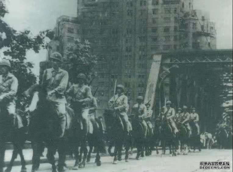 5ad473dc83fc8b74b110e89e99923fb.jpg 5ad473dc83fc8b74b110e89e99923fb.jpg